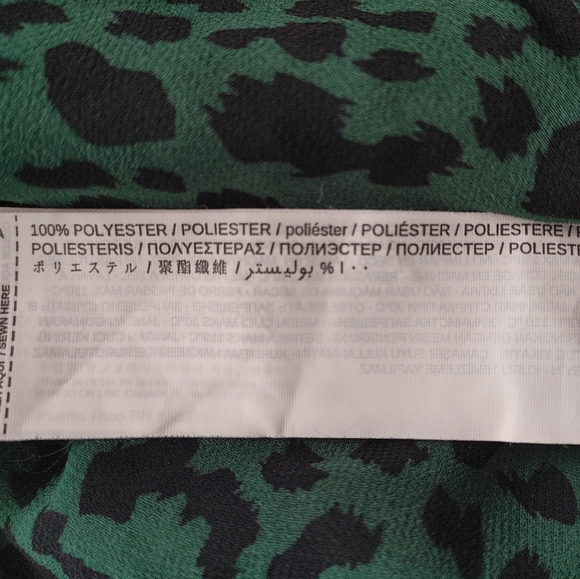 Women's MNG Blouse Top Shirt Black Green Animal Print Size 8 - Picture 7 of 8